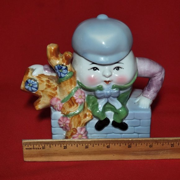 Vintage Feitx Humpty Dumpty Sitting On  Wall Decorative Porcelain Teapot - Picture 7 of 16
